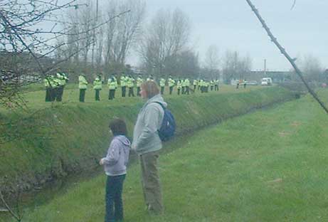 Police and moat at Shannon